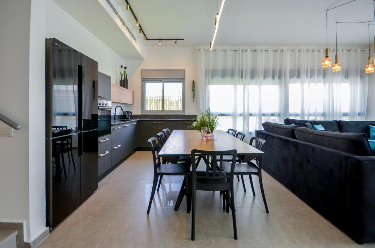 엘라트 Yalarent Morning Star-Garden With Private Pool 아파트 외부 사진